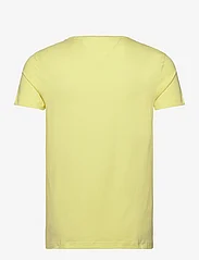 Tommy Hilfiger - STRETCH SLIM FIT TEE - basic t-shirts - yellow tulip - 1