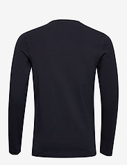 Tommy Hilfiger - STRETCH SLIM FIT LONG SLEEVE TEE - long-sleeved t-shirts - desert sky - 1