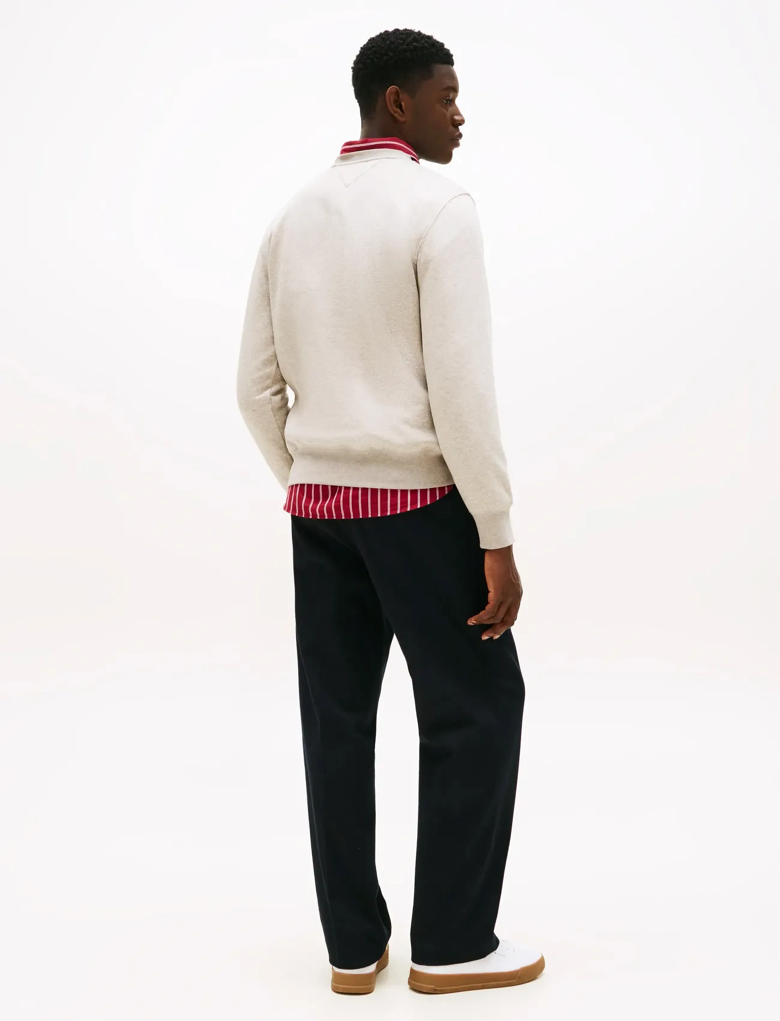 Tommy Hilfiger - TOMMY LOGO SWEATSHIRT - puhkuse põhitooted - heathered pebble - 3