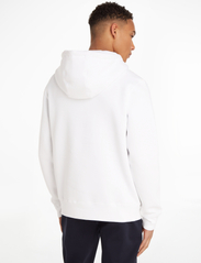 Tommy Hilfiger - TOMMY LOGO HOODY - hoodies - white - 3