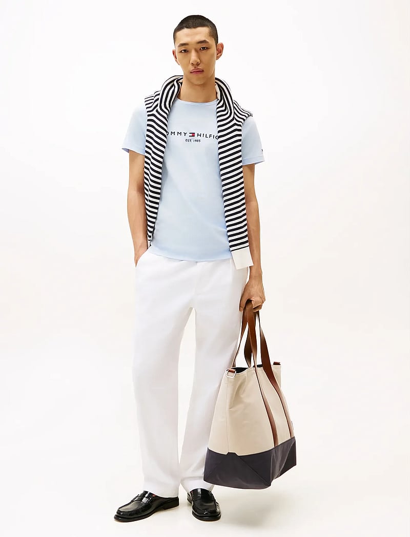 Tommy Hilfiger - TOMMY LOGO TEE - kortärmade t-shirts - breezy blue - 4