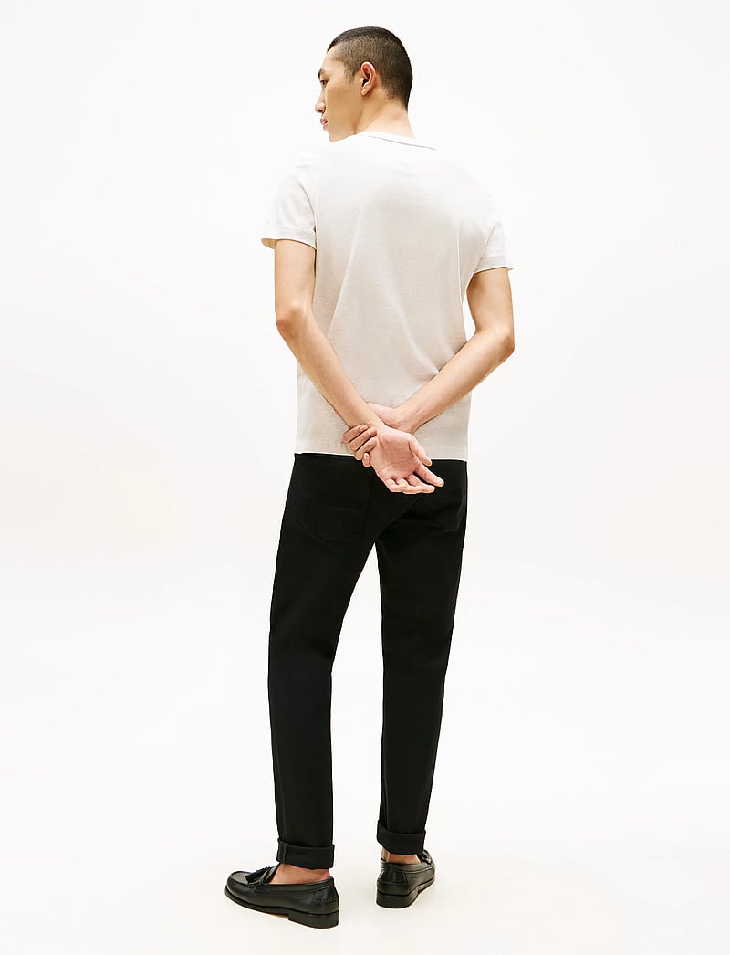 Tommy Hilfiger - TOMMY LOGO TEE - kortärmade t-shirts - heathered oatmilk - 4