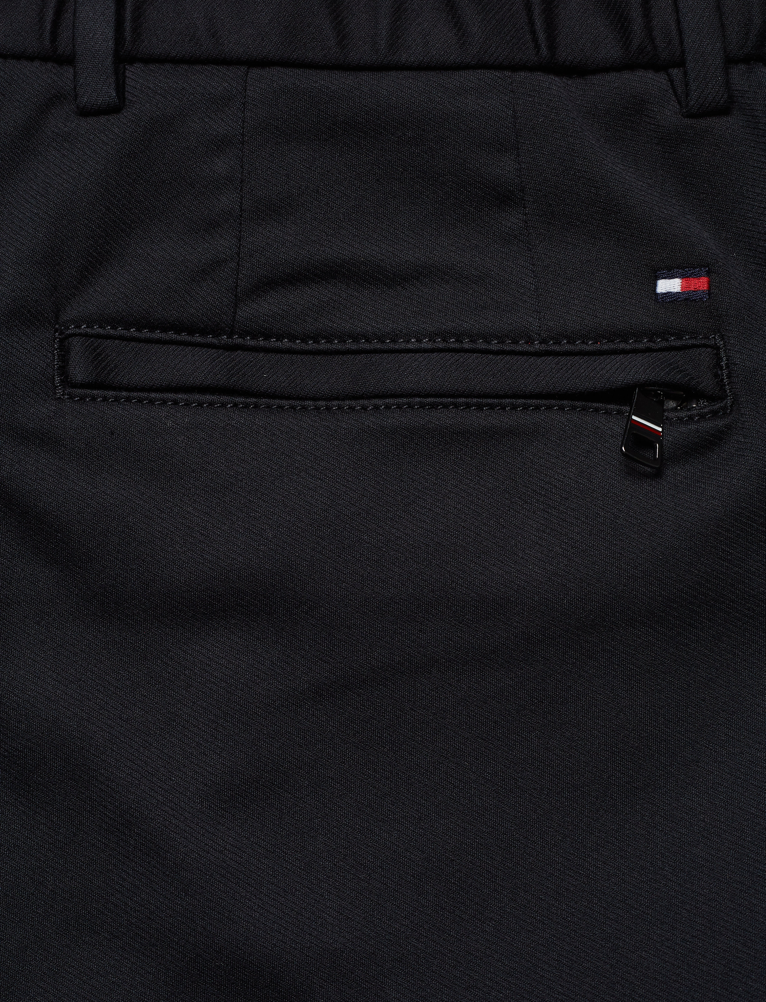 Tommy Hilfiger - TAPERED TECH STRETCH TWILL FLEX - jet black - 4