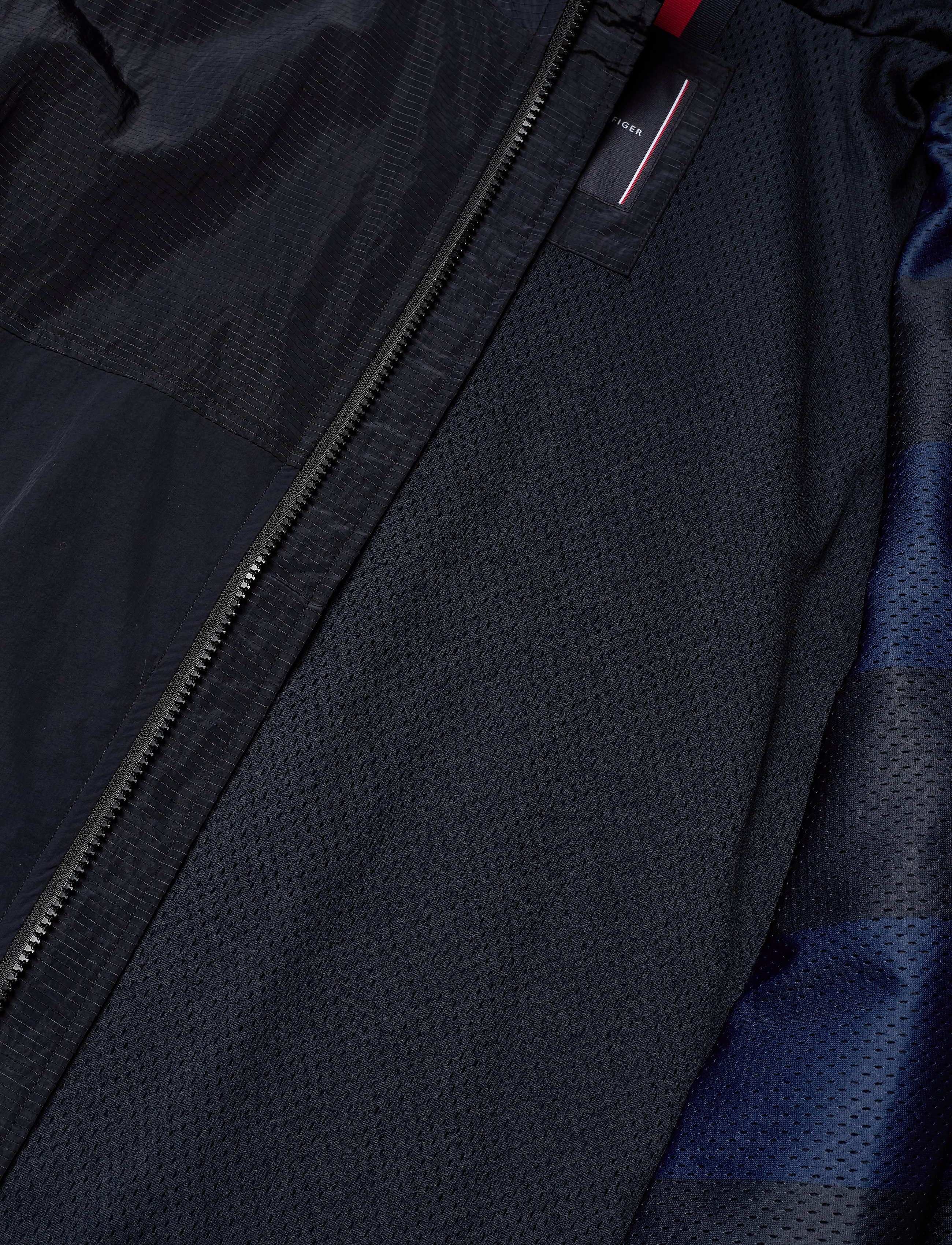 Tommy Hilfiger - LIGHTWEIGHT HOODED JACKET - desert sky - 4