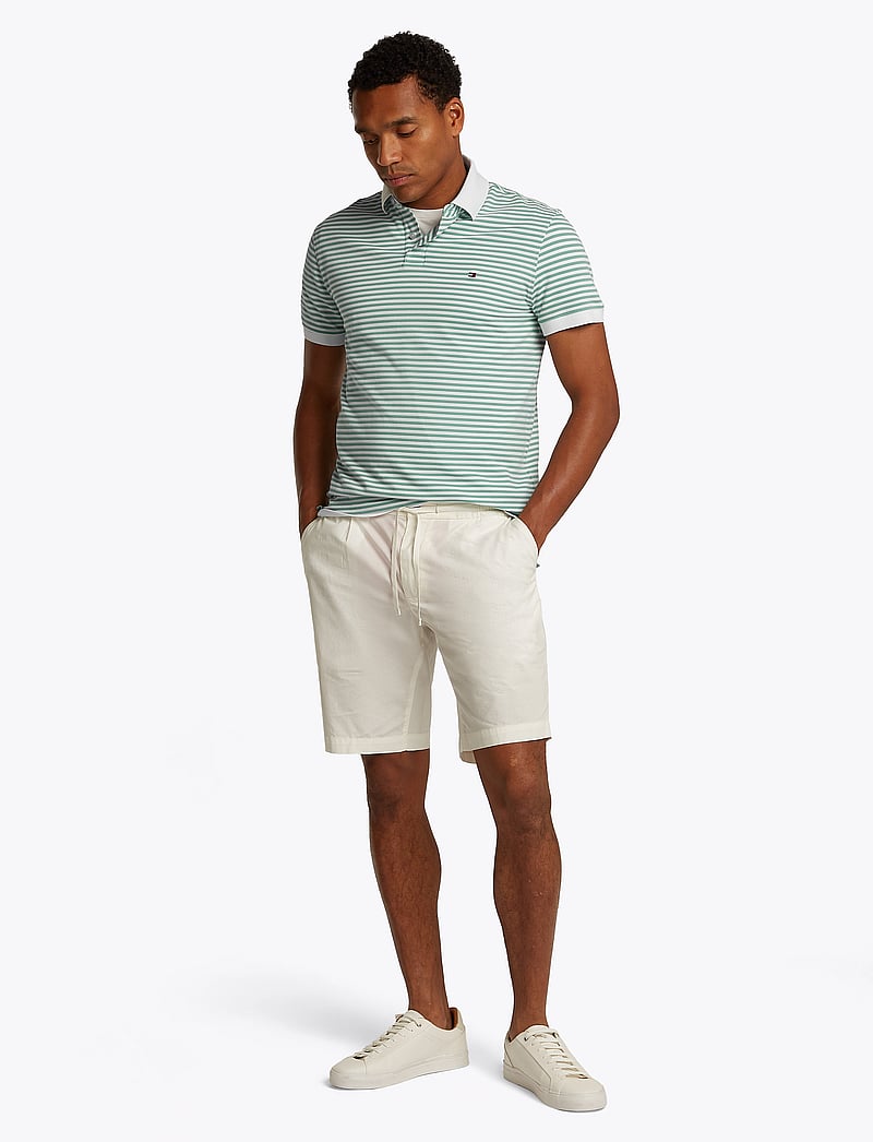 Tommy Hilfiger - CORE 1985 REGULAR POLO - short-sleeved polos - fort green / white - 4