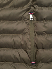 Tommy Hilfiger - PACKABLE RECYCLED VEST - vests - army green - 3