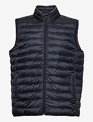 CORE PACKABLE RECYCLED VEST - DESERT SKY
