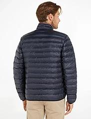 Tommy Hilfiger - CORE PACKABLE RECYCLED JACKET - down jackets - desert sky - 3