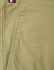 Tommy Hilfiger - BROOKLYN SHORT 1985 - chinos shorts - faded olive - 2
