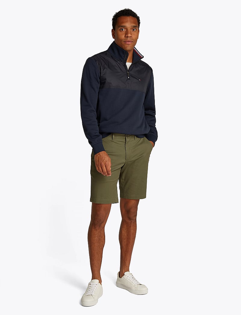 Tommy Hilfiger - HARLEM SHORT 1985 - casual shorts - battle green - 3