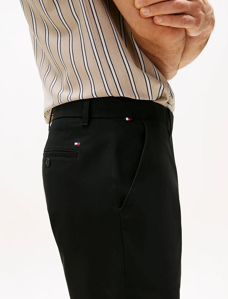 Tommy Hilfiger - HARLEM SHORT 1985 - krótkie spodenki - black - 4