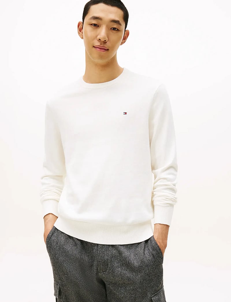 Tommy Hilfiger - PIMA ORG CTN CASHMERE CREW NECK - Ümmarguse kaelusega kudumid - ivory petal - 0