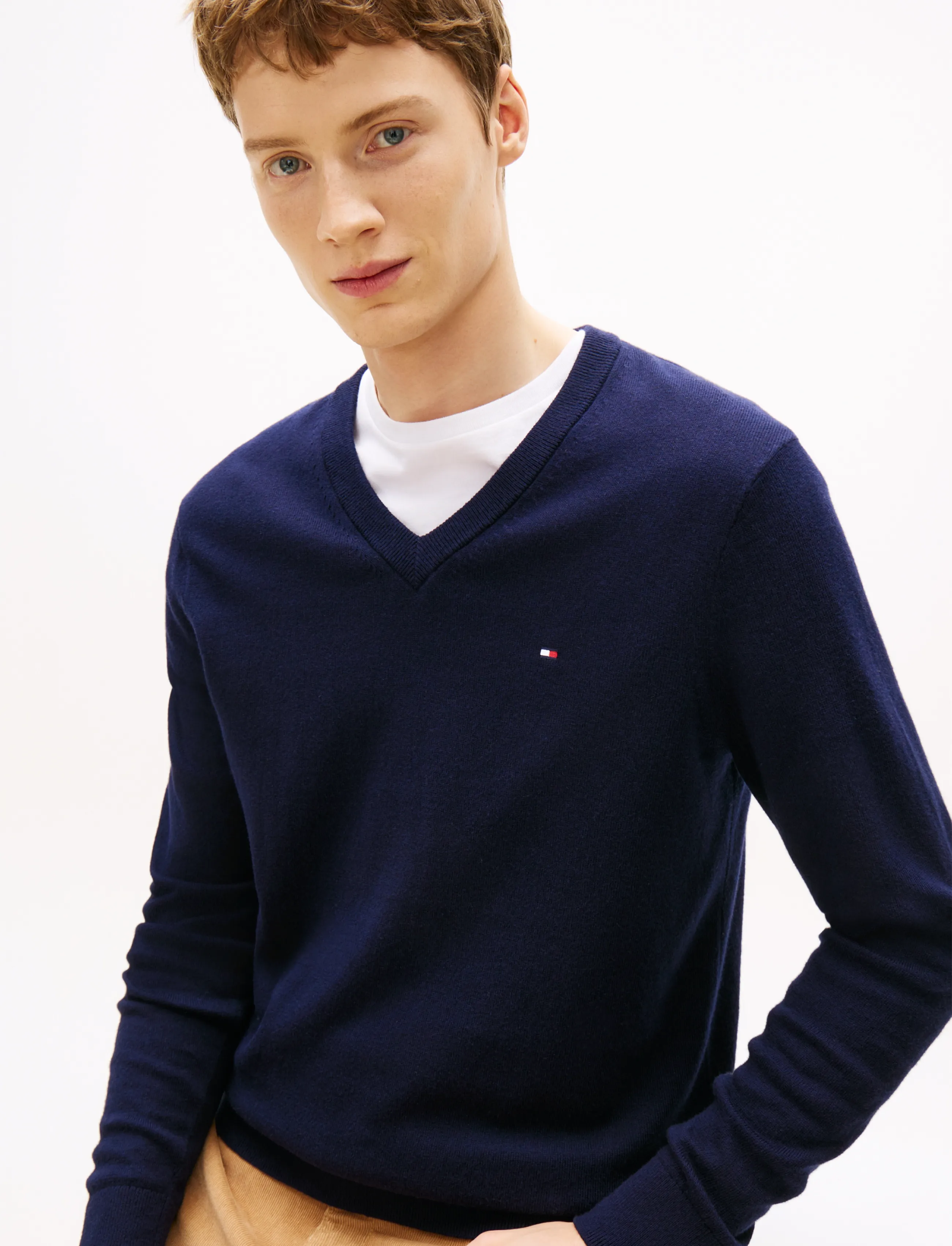 TOMMY HILFIGER Pima Org Ctn Cashmere V Neck stickade tröjor herr – bild 8