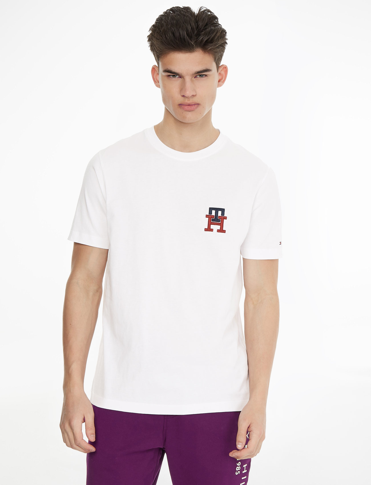 Tommy Hilfiger - ESSENTIAL MONOGRAM TEE - short-sleeved t-shirts - white - 0