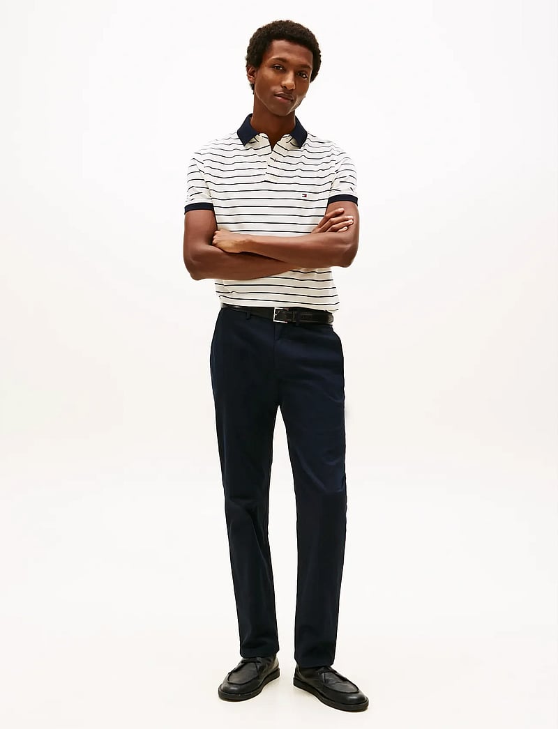 Tommy Hilfiger - CORE DENTON 1985 PIMA COTTON - pantalons chino - desert sky - 3