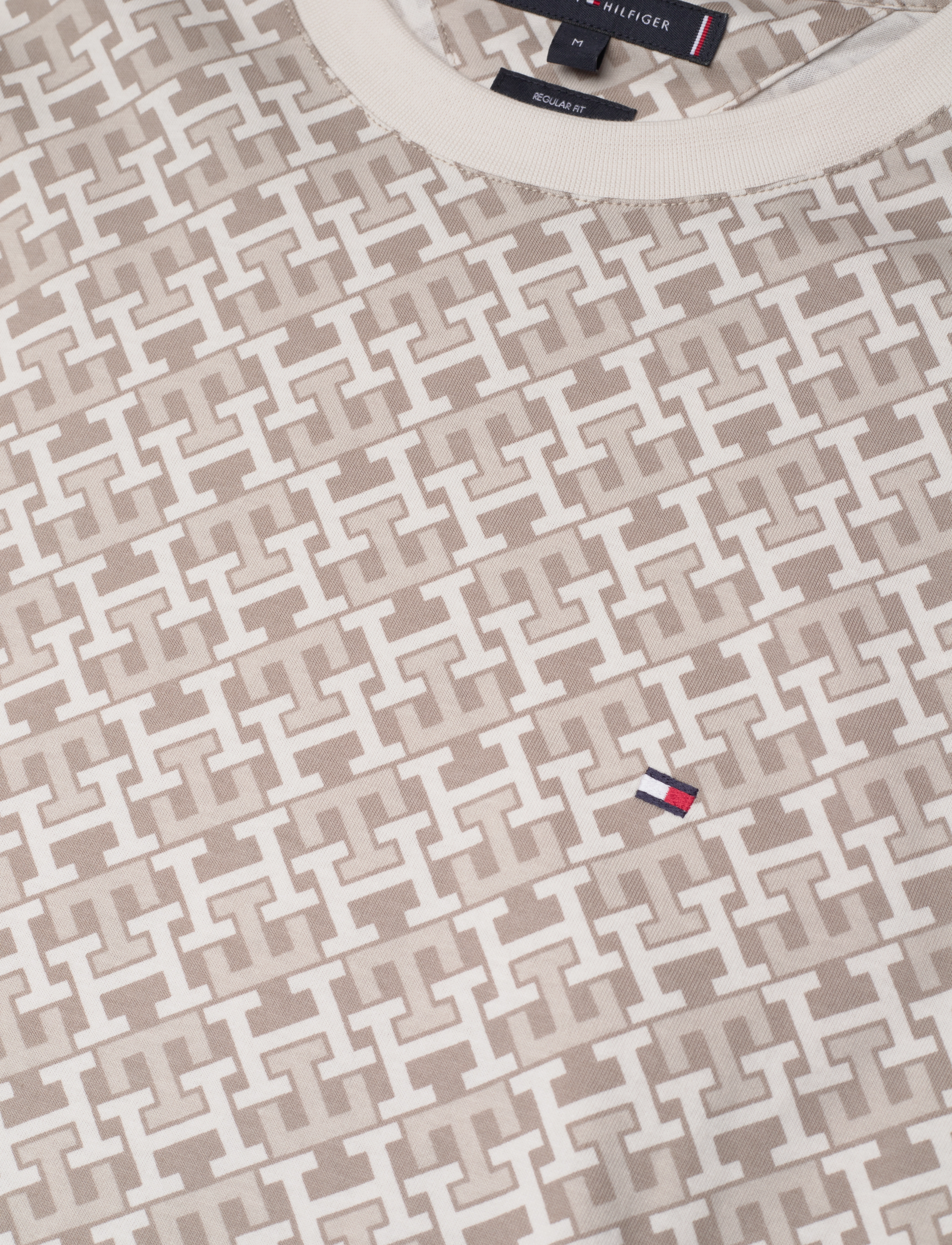 Tommy Hilfiger - AMD IMD PRINT TEE - stone/multi - 2