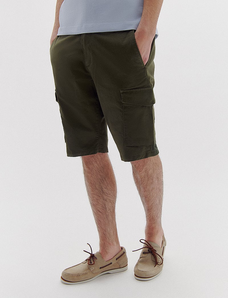 Tommy Hilfiger - JOHN CARGO SHORT 1985 - cargo shorts - army green - 0