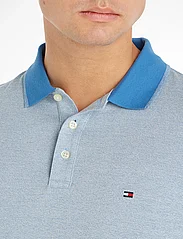 Tommy Hilfiger - MOULINE TIPPED SLIM POLO - lyhythihaiset - weathered white / iconic blue - 3