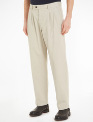 Tommy Hilfiger - ARCHIVE CHINO - chinot - bleached stone - 0