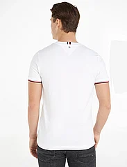 Tommy Hilfiger - TOMMY LOGO TIPPED TEE - lyhythihaiset - white - 4