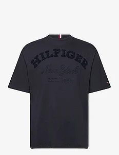 MONOTYPE HIGH ARCH TEE, Tommy Hilfiger