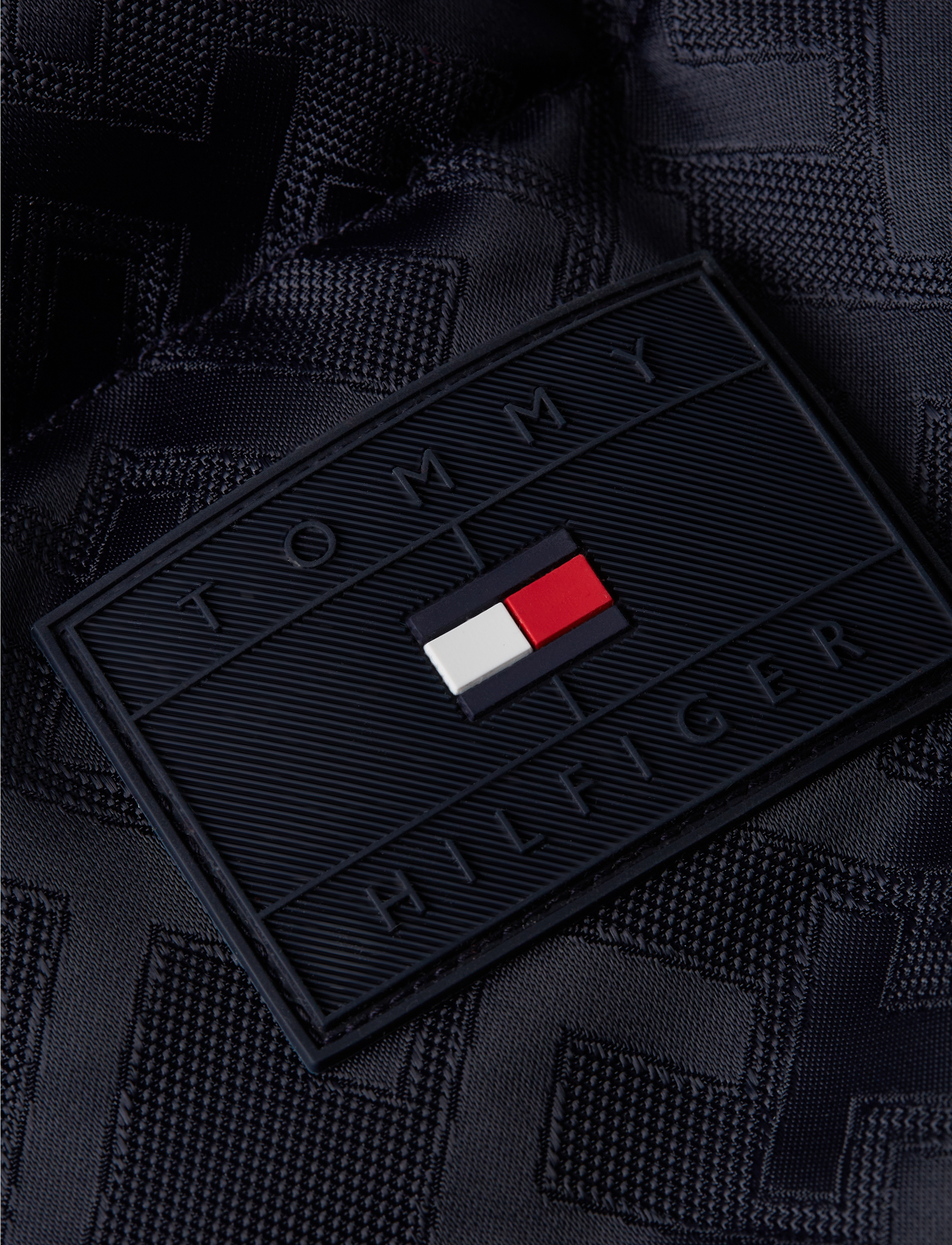 Tommy Hilfiger - NEW YORK MONOGRAM PUFFER JACKET - desert sky monogram - 4