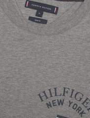 Tommy Hilfiger - ARCH VARSITY TEE - basic t-shirts - medium grey heather - 2