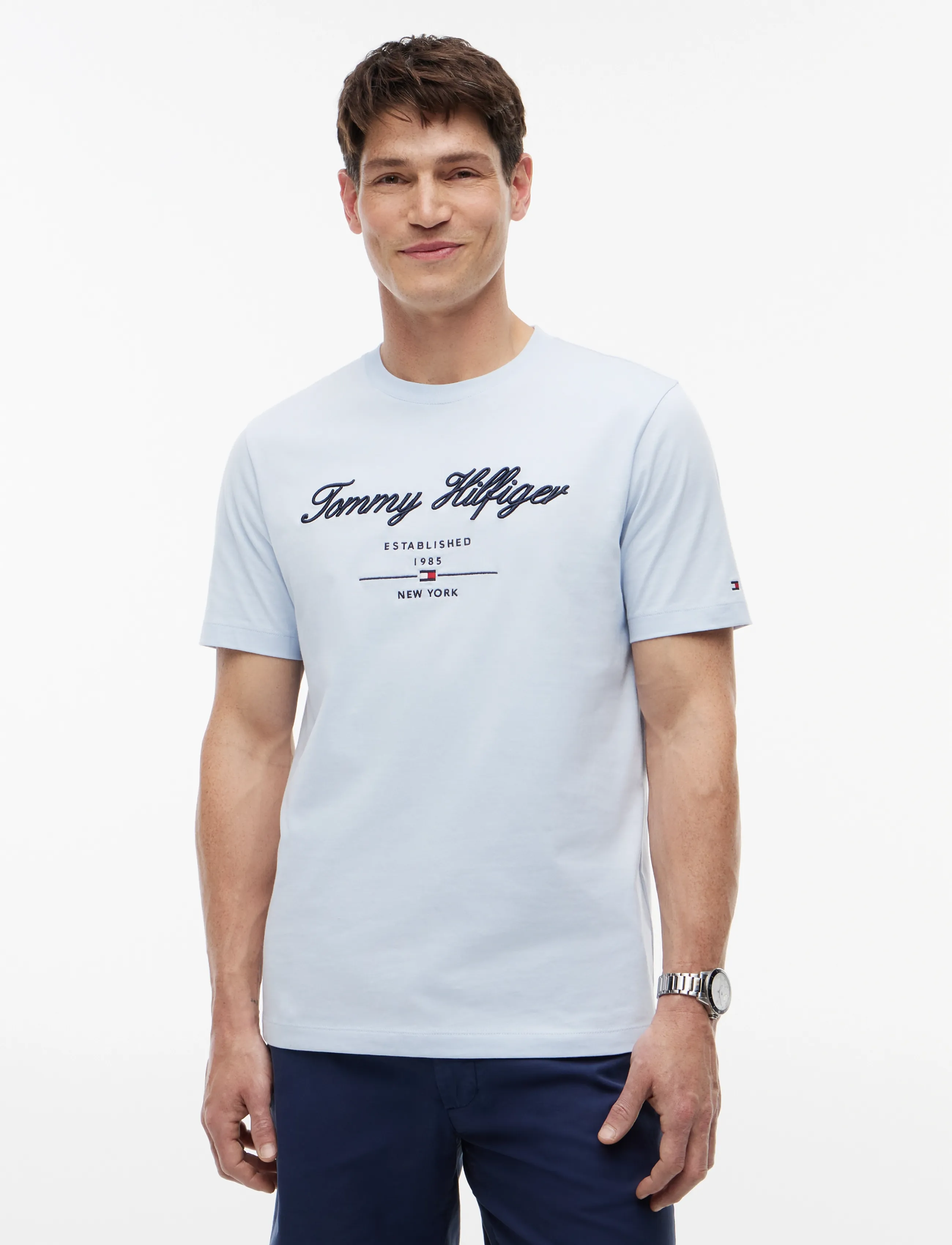 Tommy Hilfiger SCRIPT LOGO TEE - T-Shirts - BREEZY BLUE / blue