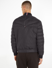 Tommy Hilfiger - PACKABLE RECYCLED QUILT BOMBER - wiosenne kurtki - black - 6