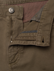 Tommy Hilfiger - 5PKT DENTON STRUCTURE GMD - regular jeans - army green - 3