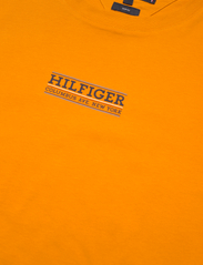 Tommy Hilfiger - SMALL HILFIGER TEE - madalaimad hinnad - rich ochre - 2