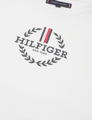 Tommy Hilfiger - GLOBAL STRIPE WREATH TEE - kortärmade t-shirts - white - 2