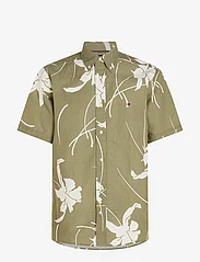 Tommy Hilfiger - LARGE TROPICAL PRT SHIRT S/S - kortärmade t-shirts - faded olive / optic white - 0