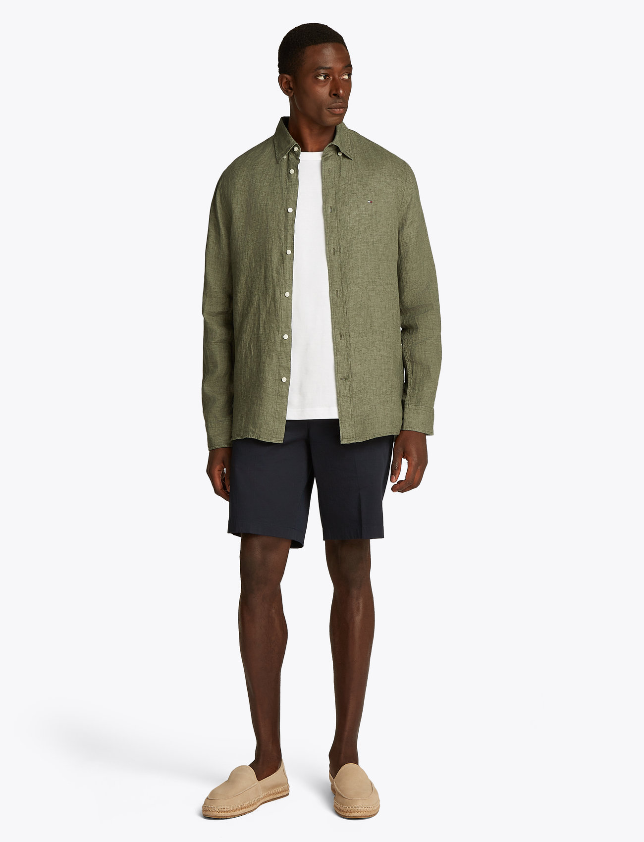 Tommy Hilfiger - PIGMENT DYED LI SOLID RF SHIRT - basic skjortor - battle green - 0