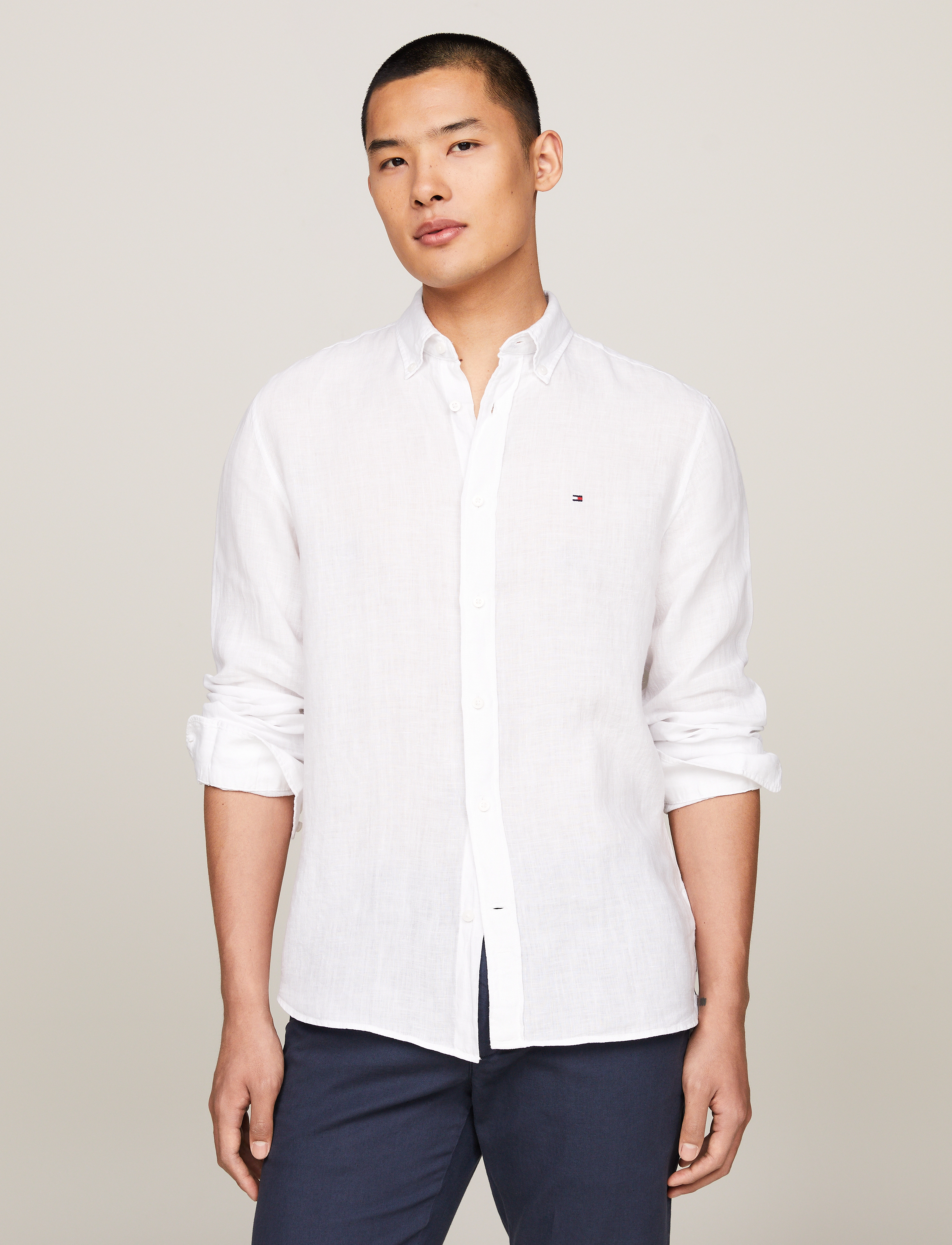 Tommy Hilfiger PIGMENT DYED LI SOLID RF SHIRT - Clothing - OPTIC WHITE / white