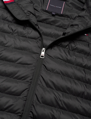 Tommy Hilfiger - BT-PACKABLE RECYCLED JACKET-B - padded jackets - black - 2