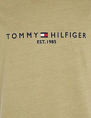 Tommy Hilfiger - GARMENT DYE TOMMY LOGO TEE - t-krekli ar īsām piedurknēm - faded olive - 5
