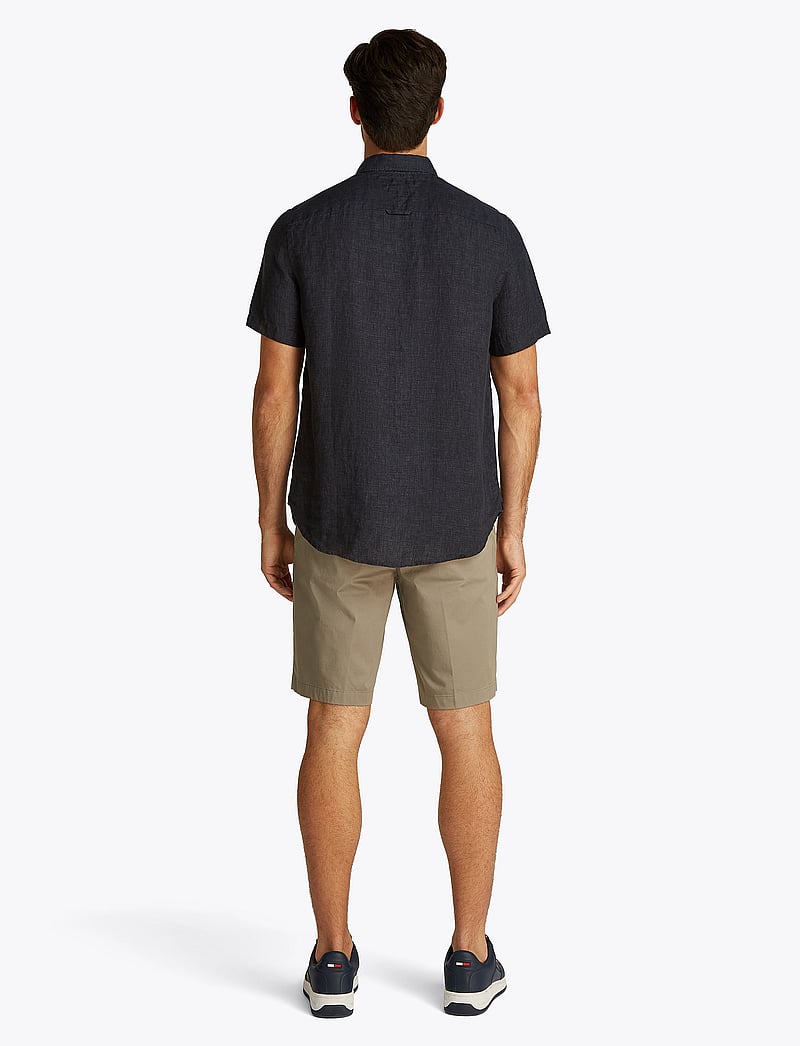 Tommy Hilfiger - PIGMENT DYED LINEN RF SHIRT S/S - hørskjorter - black - 2