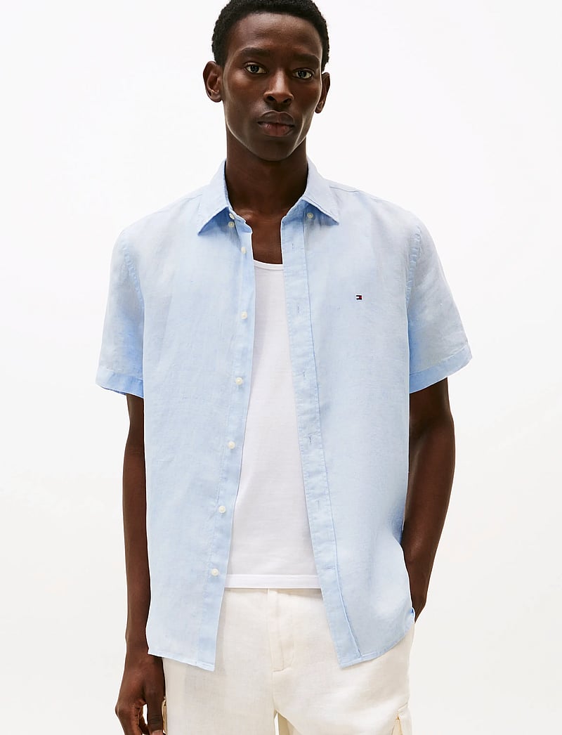 Tommy Hilfiger - PIGMENT DYED LINEN RF SHIRT S/S - basic-hemden - breezy blue - 0