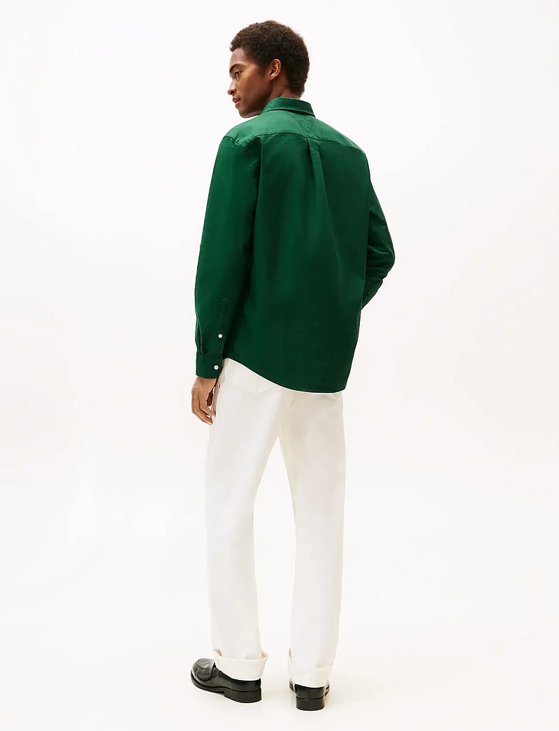 Tommy Hilfiger - SOLID HERITAGE OXFORD RF SHIRT - oxford-hemden - ornamental green / orn green solid - 3