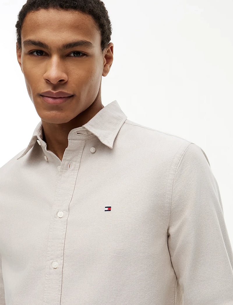 Tommy Hilfiger - SOLID HERITAGE OXFORD RF SHIRT - oxfordi särgid - safari canvas - 3