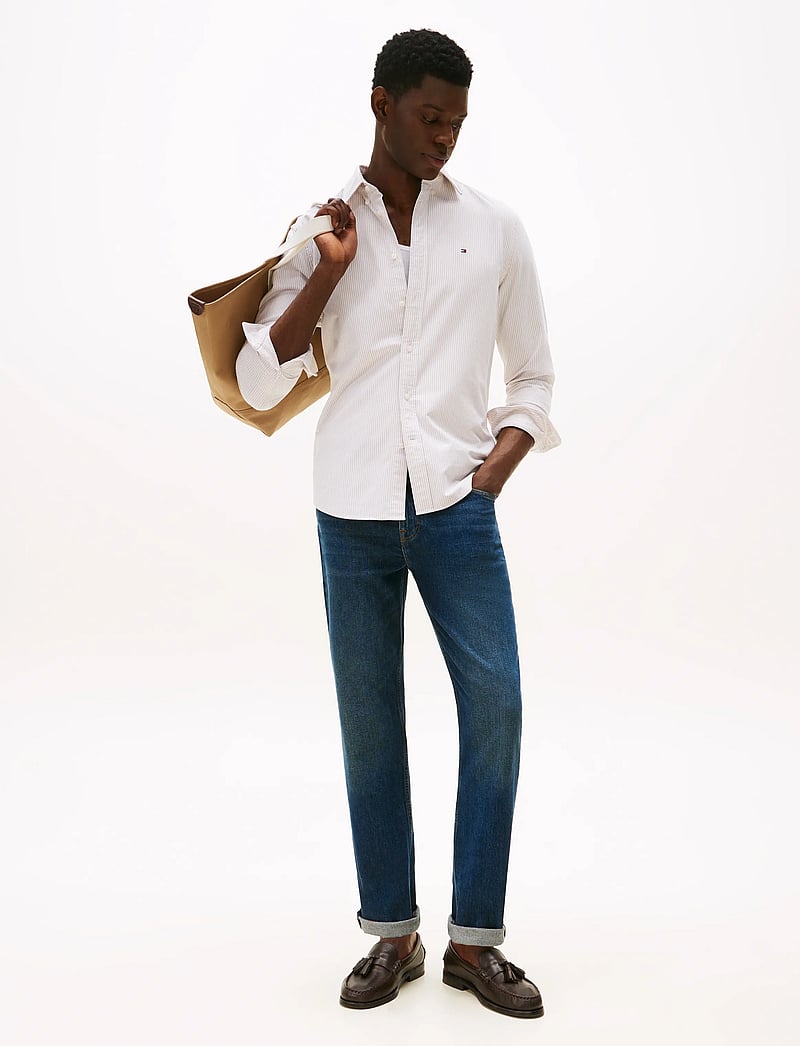 Tommy Hilfiger - HERITAGE OXFORD STRIPE RF SHIRT - tavalised t-särgid - safari canvas / white - 2