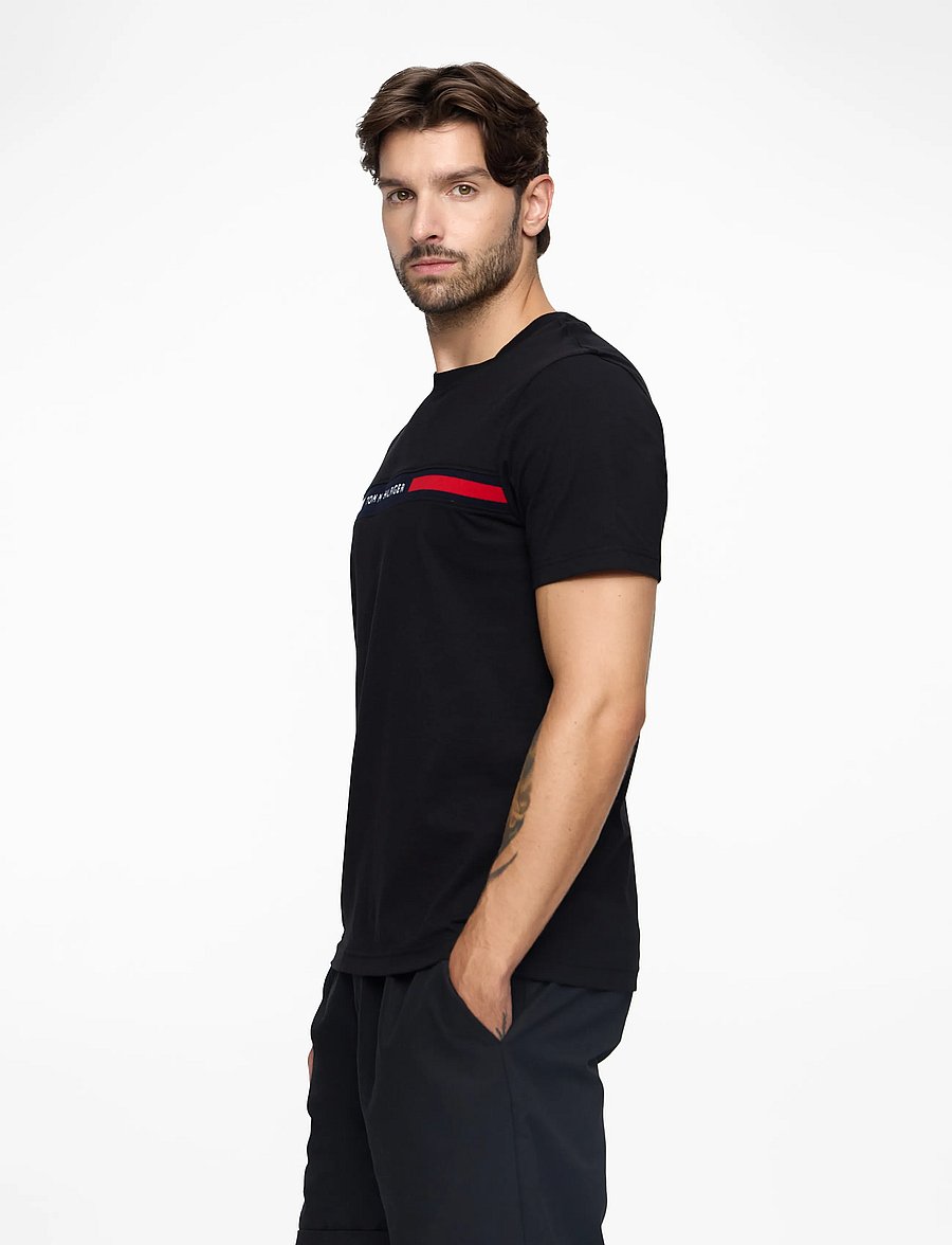 Tommy Hilfiger - HILFIGER CHEST INSERT TEE - kurzärmelige t-shirts - black - 4