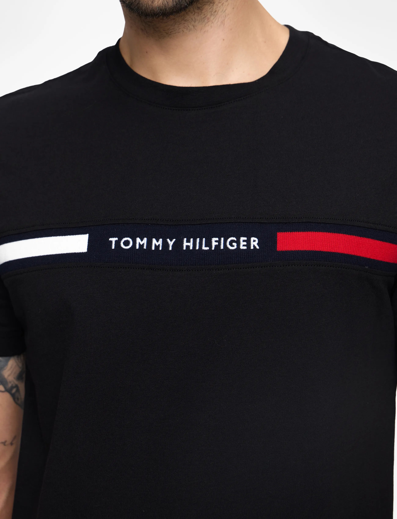 Tommy Hilfiger - HILFIGER CHEST INSERT TEE - höstkläder - black - 5