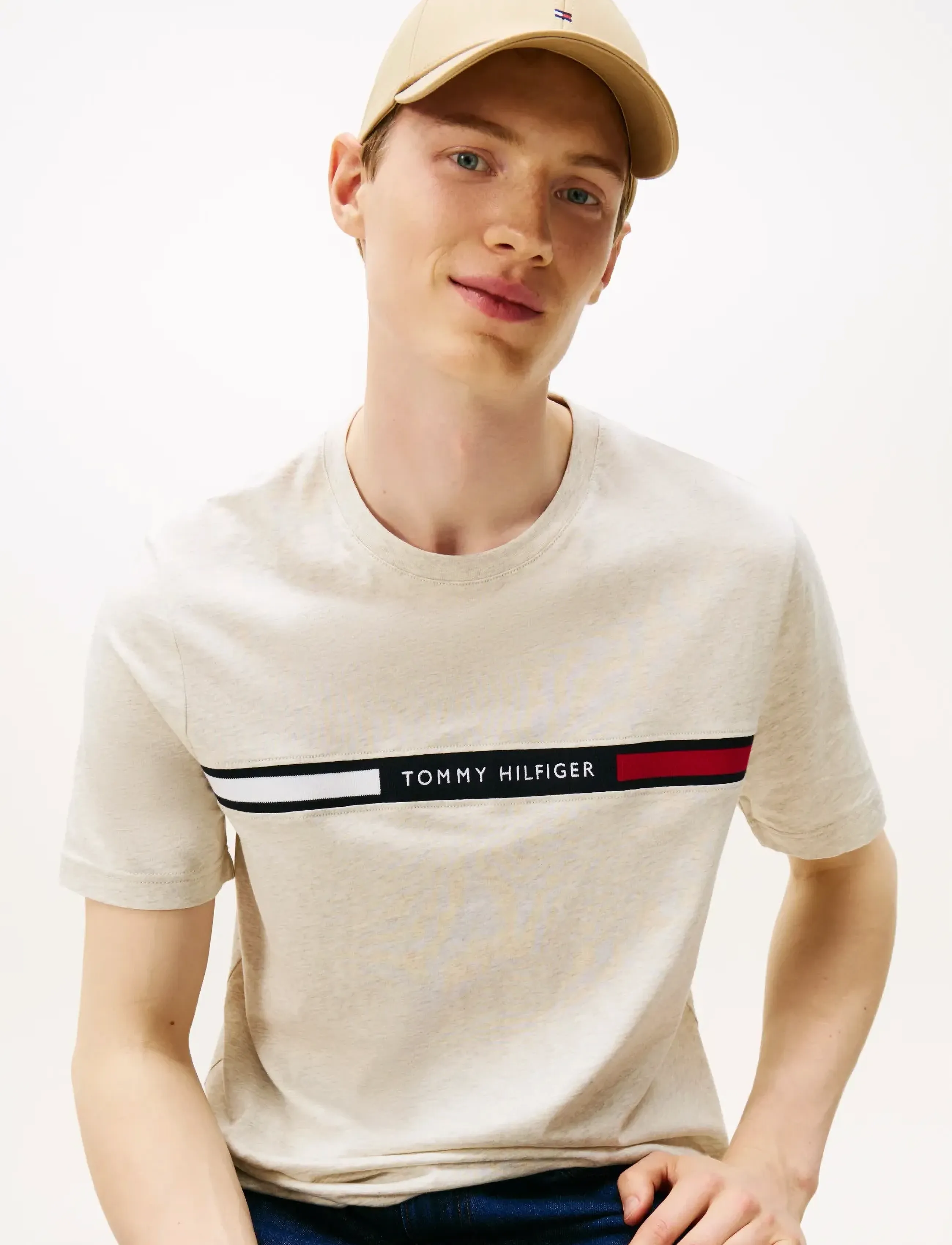 Tommy Hilfiger - HILFIGER CHEST INSERT TEE - kurzärmelig - heathered oatmilk - 4