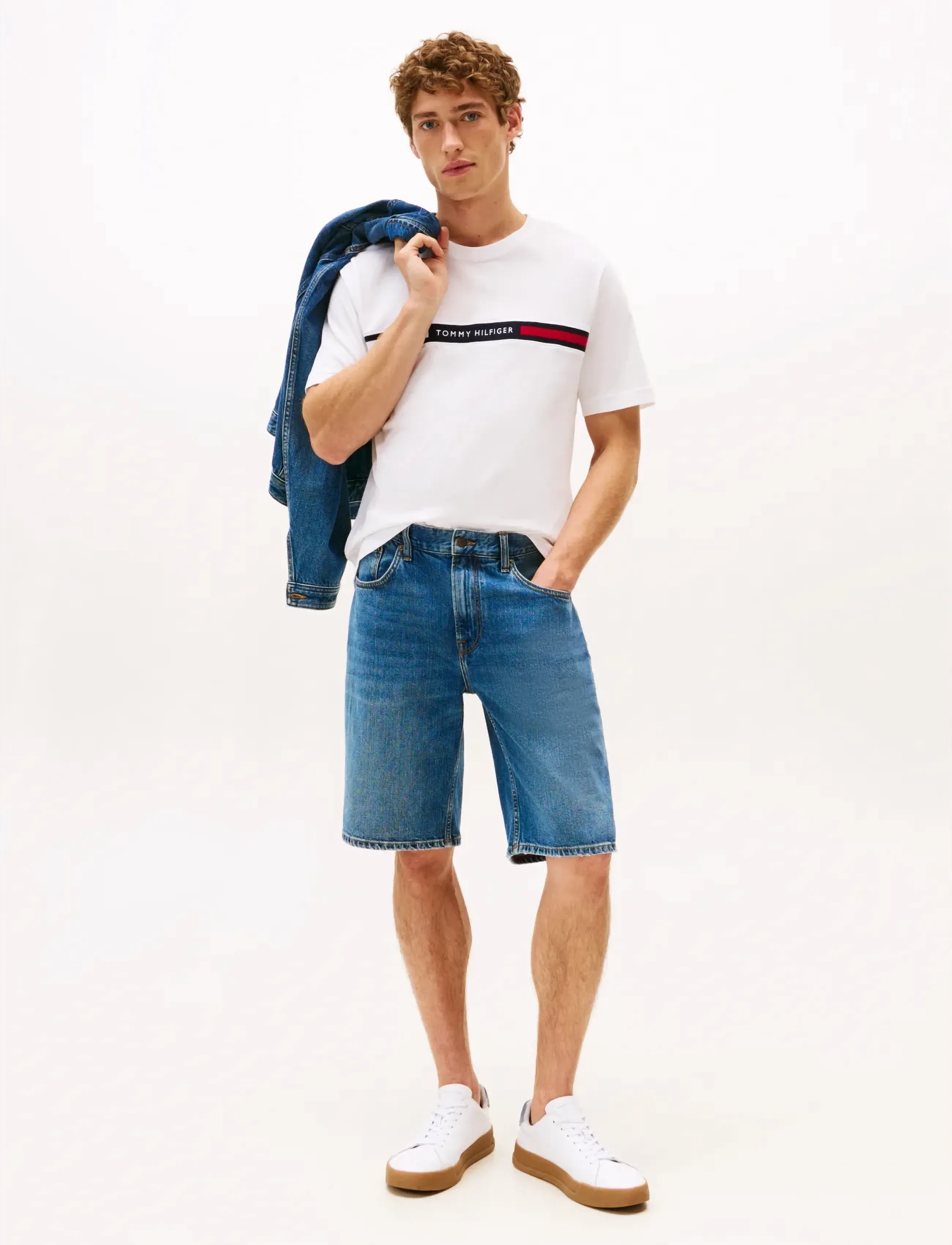Tommy Hilfiger - HILFIGER CHEST INSERT TEE - lühikeste varrukatega t-särgid - white - 4