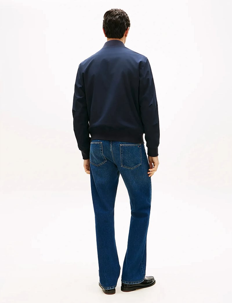 Tommy Hilfiger - TECH LIGHTWEIGHT BOMBER - vårjackor - desert sky - 2