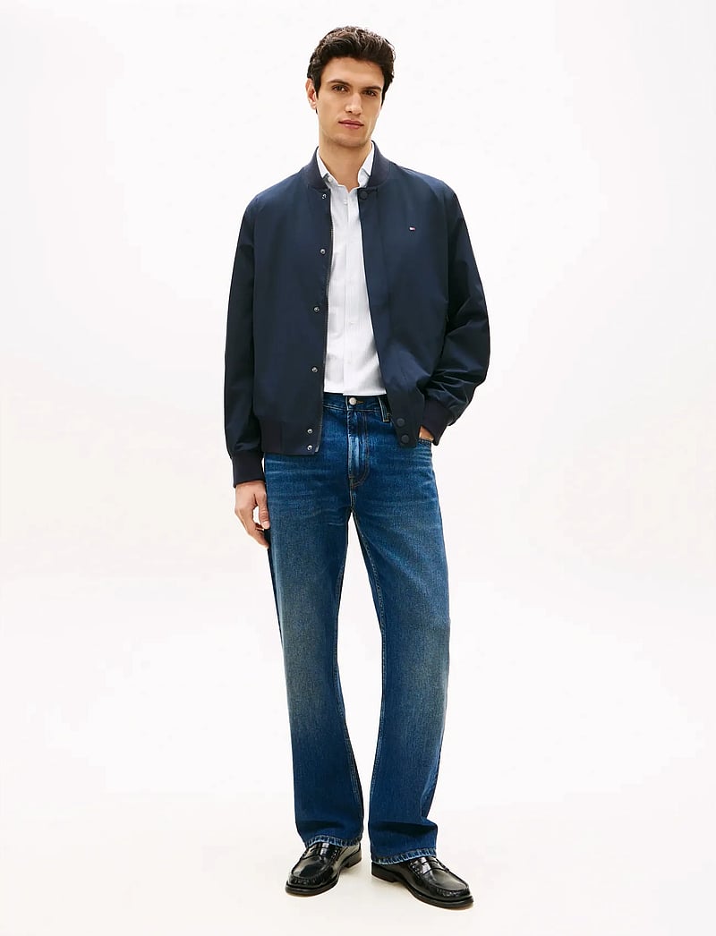 Tommy Hilfiger - TECH LIGHTWEIGHT BOMBER - vårjackor - desert sky - 3