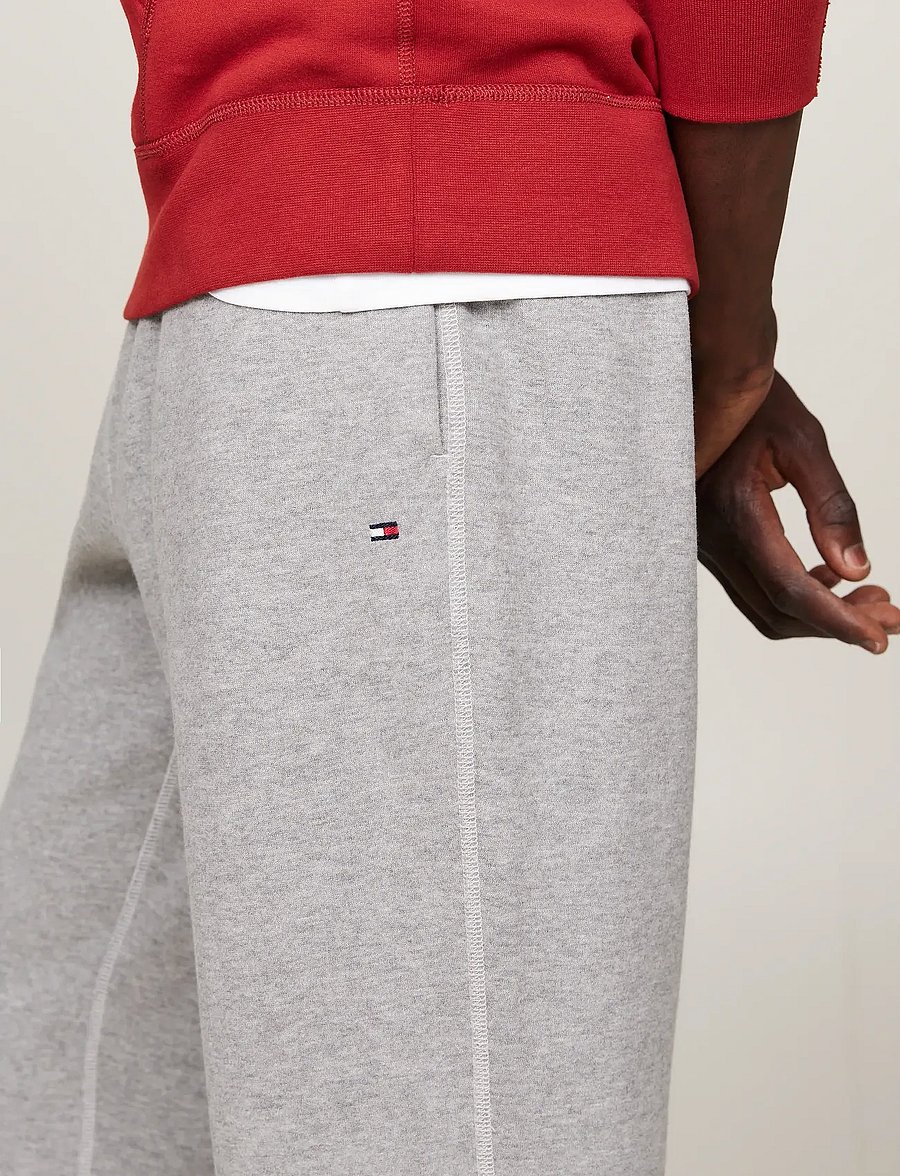 Tommy Hilfiger - ESSENTIAL FLEECE SWEATPANT - osta olukorra järgi - medium grey heather - 2