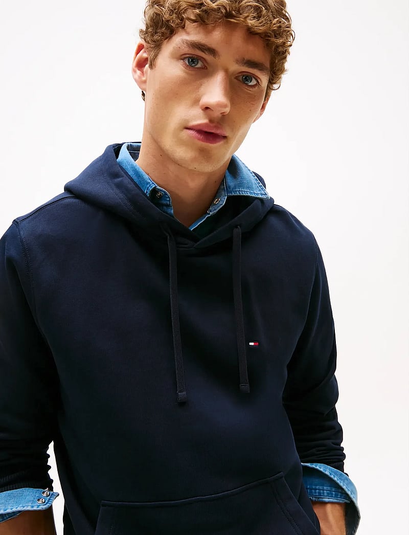 Tommy Hilfiger - ESSENTIAL TERRY HOODY - kapuutsiga dressipluusid - desert sky - 4